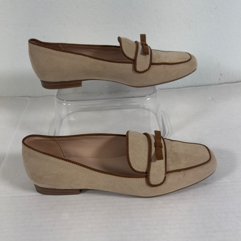 Bandolino Loafers Women 7M Beige Brown Bow Accent Flat Shoes Prep Academia - Picture 3 of 8